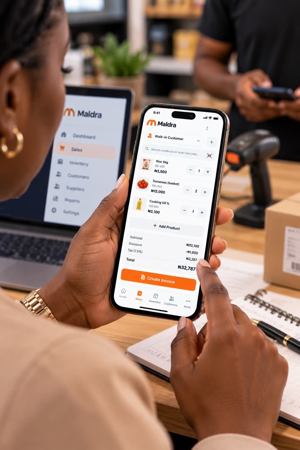 Creating an invoice for a customer on the Maldra mobile app
